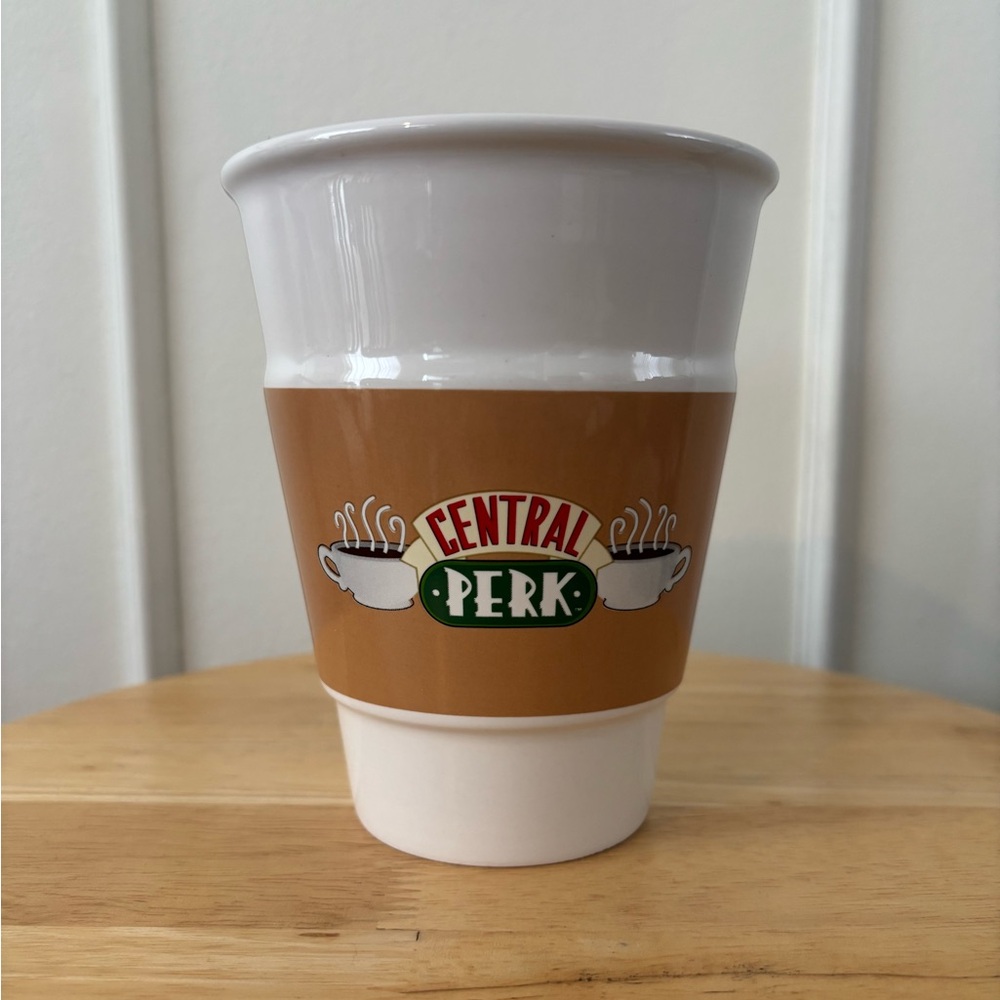 FRIENDS Central Perk Coffee Mug Brand New